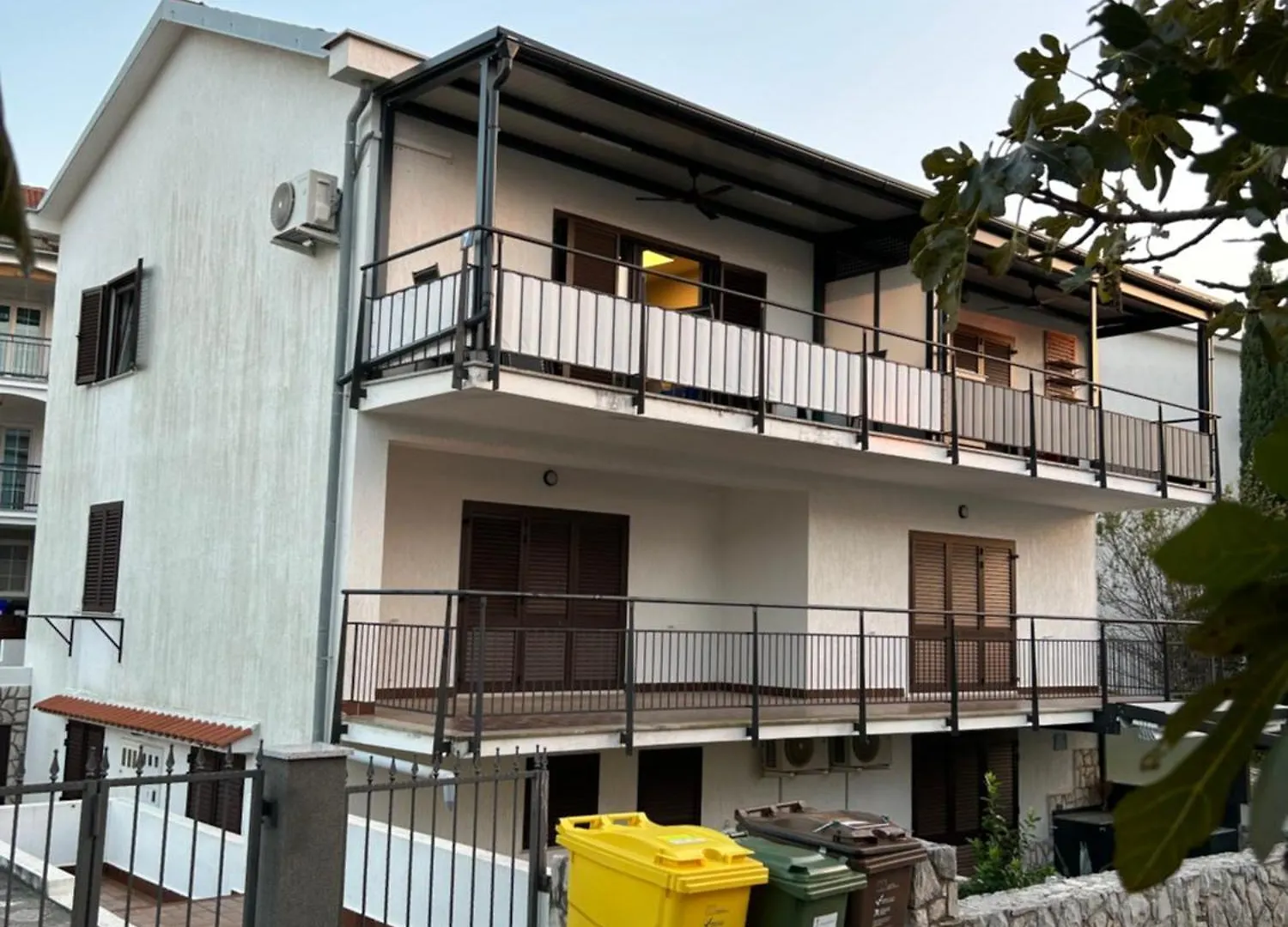 Apartment Maya Njivice Croatia