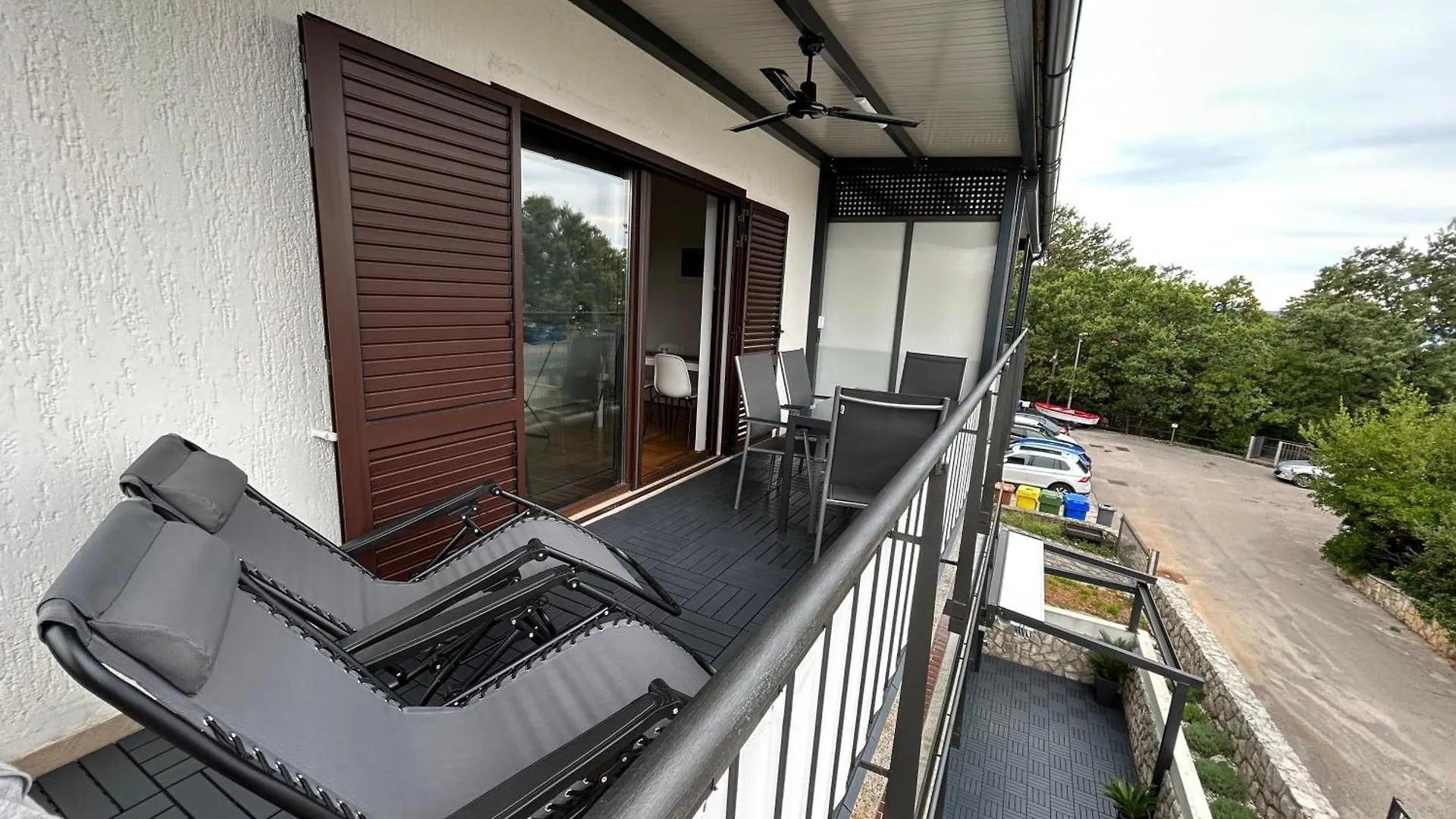 Apartment Maya Njivice Croatia